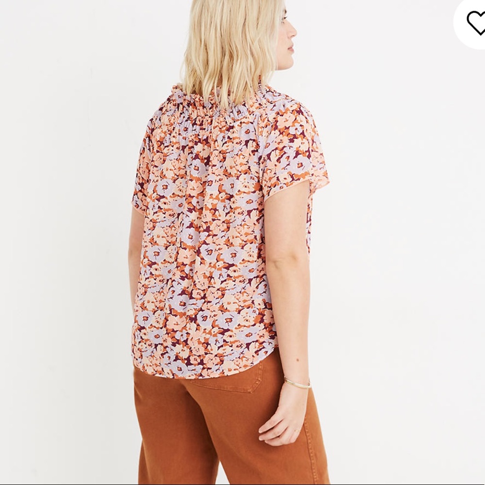 Madewell Smocked Mockneck Top in Floral Breeze Size M - Picture 3 of 12
